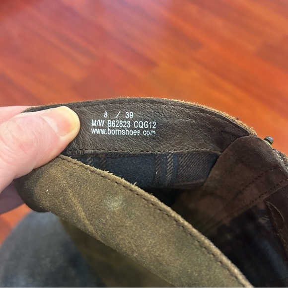 Born Brown Heeled Boots with Suede Texture - Picture 7 of 8